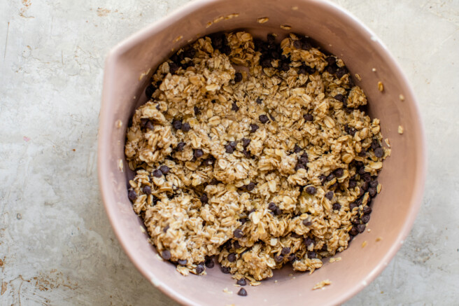 banana oatmeal cookie dough with chocolate chips