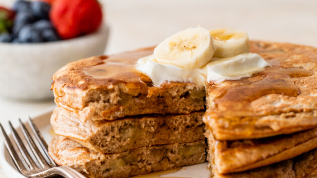 Banana Protein Pancakes