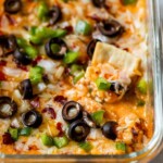 Cottage cheese pizza bowl with a chip in it.