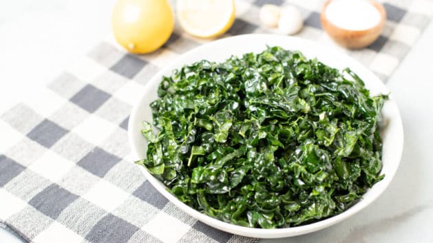 simple_kale_salad